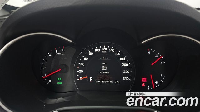 Kia Sorento 2013 — photo 8