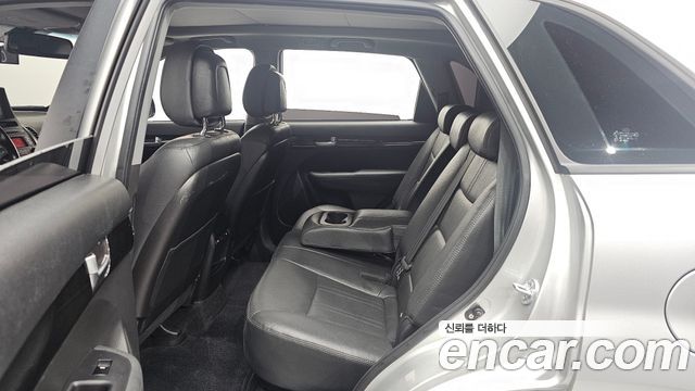 Kia Sorento 2013 — photo 11