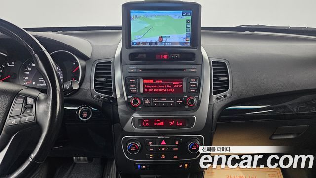 Kia Sorento 2013 — photo 17