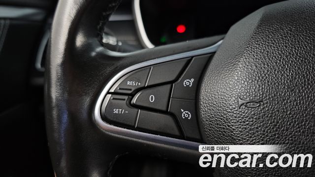 Renault Korea SM6 2022 — photo 16