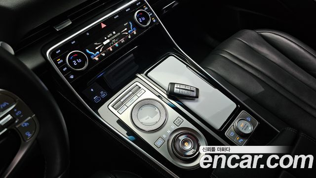 Genesis GV80 2022 — photo 9