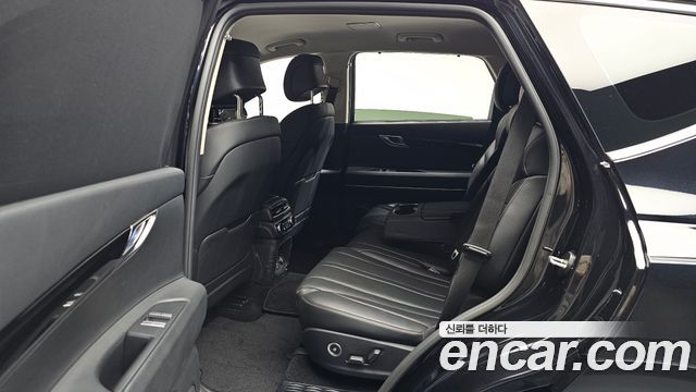 Genesis GV80 2022 — photo 12