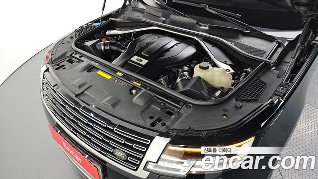 Land Rover Range Rover 2023 — photo 6