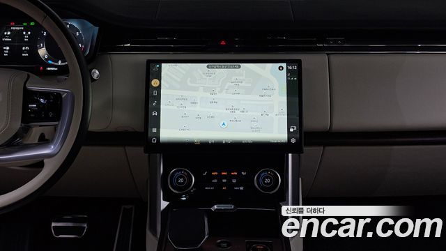 Land Rover Range Rover 2023 — photo 19