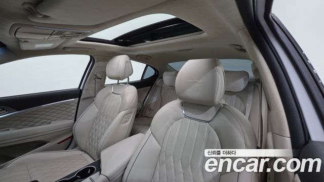 Genesis G70 2021 — photo 18