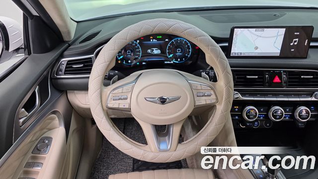 Genesis G70 2021 — photo 22