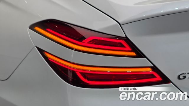 Genesis G70 2021 — photo 9