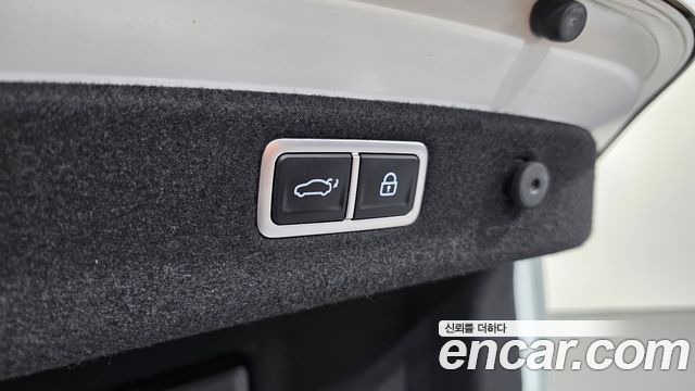 Genesis G70 2021 — photo 34
