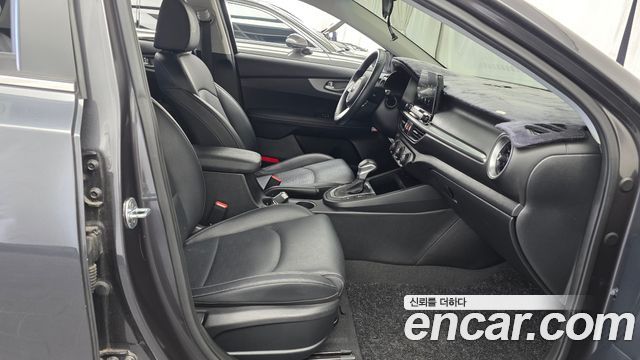 Kia K3 2020 — photo 16