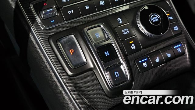 Hyundai Santafe 2021 — photo 9