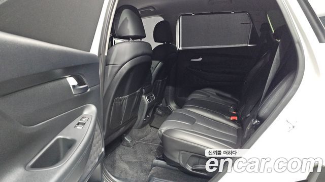 Hyundai Santafe 2021 — photo 11