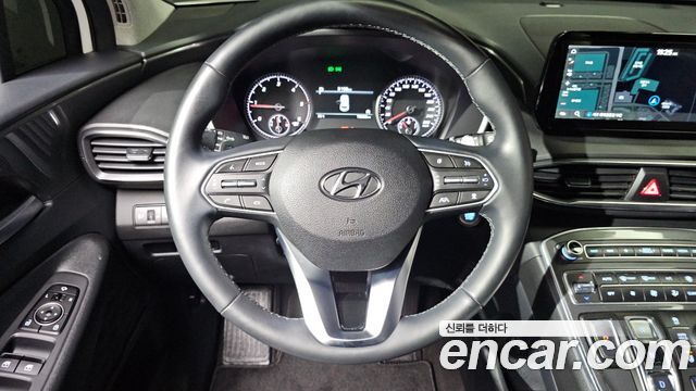 Hyundai Santafe 2021 — photo 13