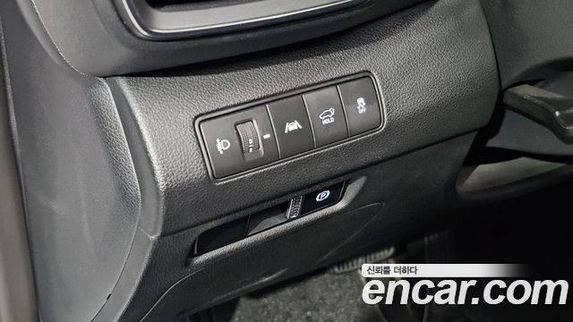 Hyundai Santafe 2021 — photo 17
