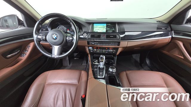 BMW 5-Series 2016 — photo 7