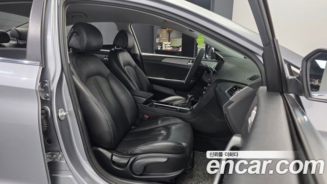 Hyundai Sonata 2015 — photo 11