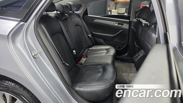 Hyundai Sonata 2015 — photo 12