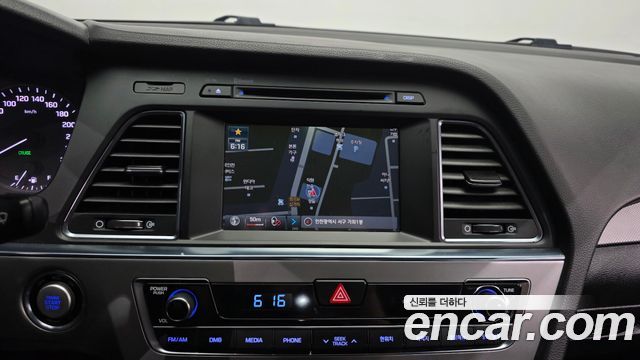 Hyundai Sonata 2015 — photo 14