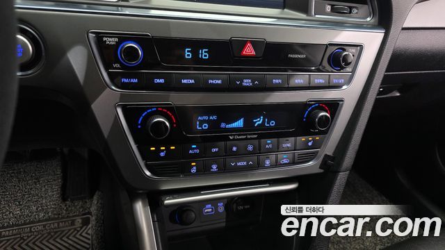 Hyundai Sonata 2015 — photo 16
