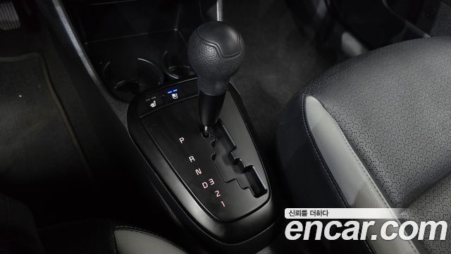 Kia morning 2023 — photo 12