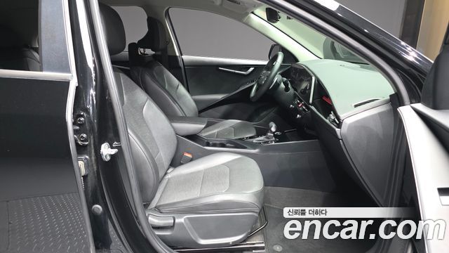 Kia Niro 2022 — photo 11