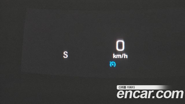 Mercedes-Benz E-Class 2019 — photo 22