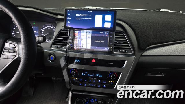 Hyundai Sonata 2015 — photo 13