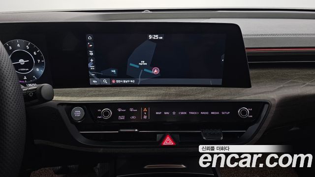 Kia K8 2022 — photo 16