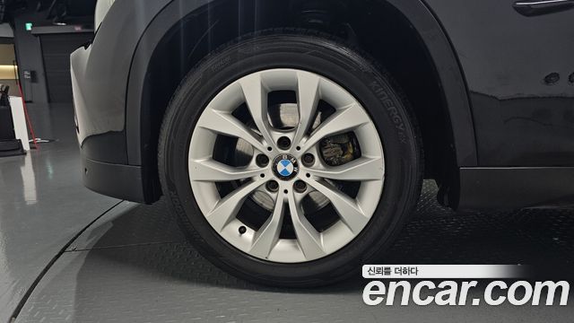 BMW X1 2011 — photo 5