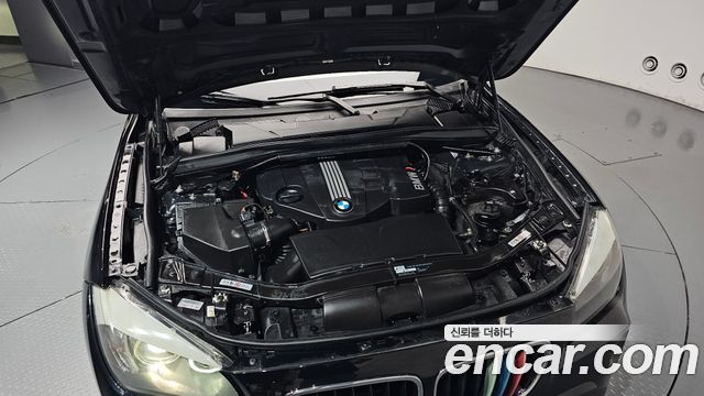 BMW X1 2011 — photo 6