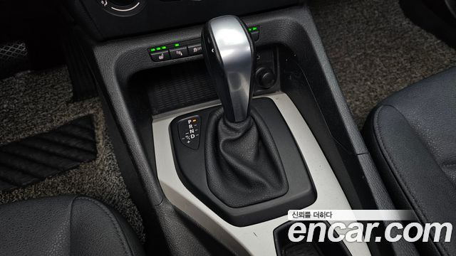 BMW X1 2011 — photo 12