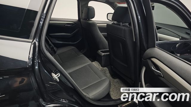 BMW X1 2011 — photo 18