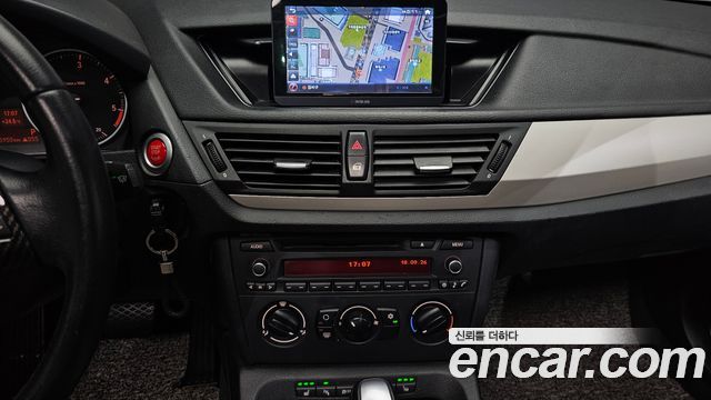 BMW X1 2011 — photo 20