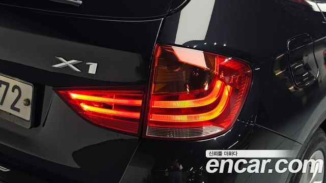 BMW X1 2011 — photo 9