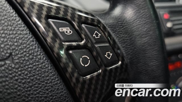BMW X1 2011 — photo 28