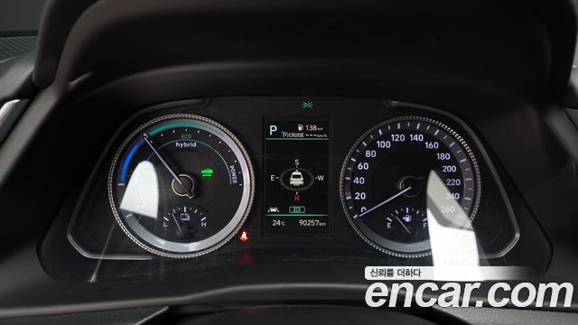 Hyundai Sonata 2022 — photo 8