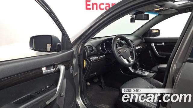 Kia Sorento 2011 — photo 13