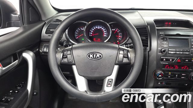 Kia Sorento 2011 — photo 19