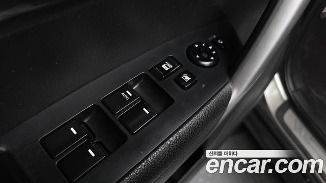 Kia Sorento 2011 — photo 27