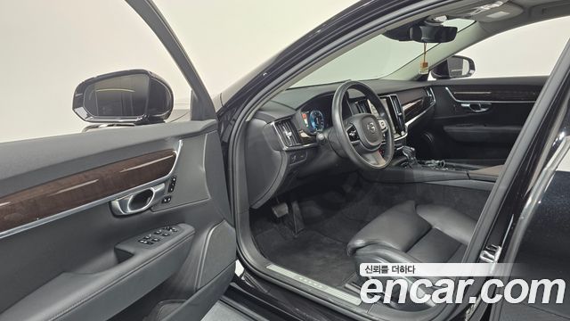 Volvo S90 2018 — photo 13