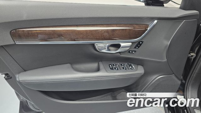 Volvo S90 2018 — photo 14