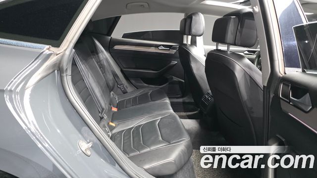 Volkswagen Arteon 2018 — photo 18