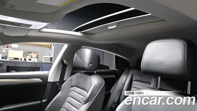 Volkswagen Arteon 2018 — photo 25