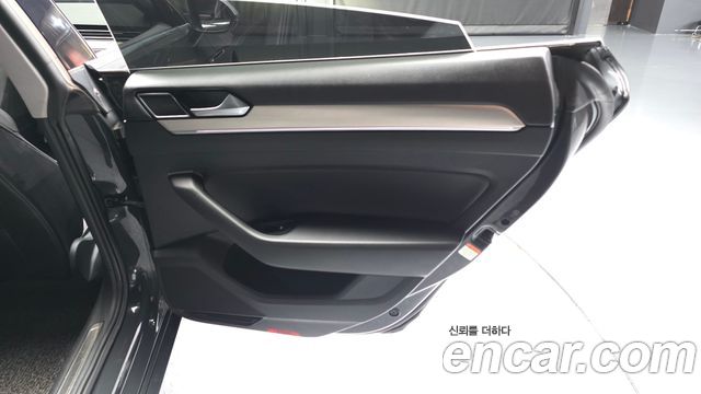 Volkswagen Arteon 2018 — photo 15