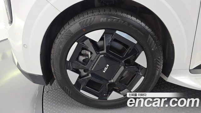 Kia Canival 2024 — photo 5