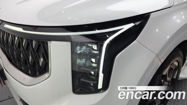 Kia Canival 2024 — photo 8