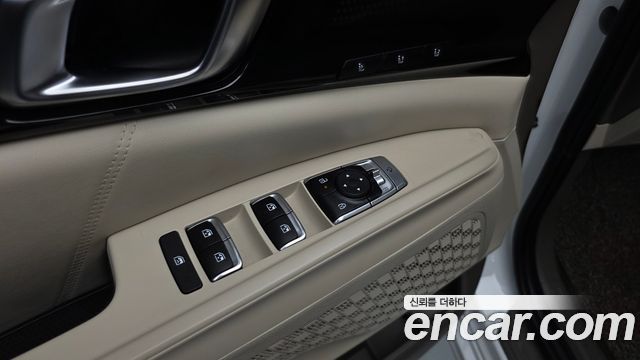 Kia Canival 2024 — photo 31