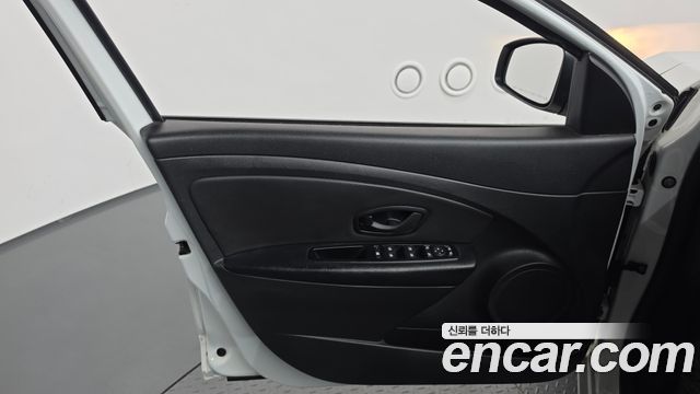 Renault Korea SM3 2019 — photo 14