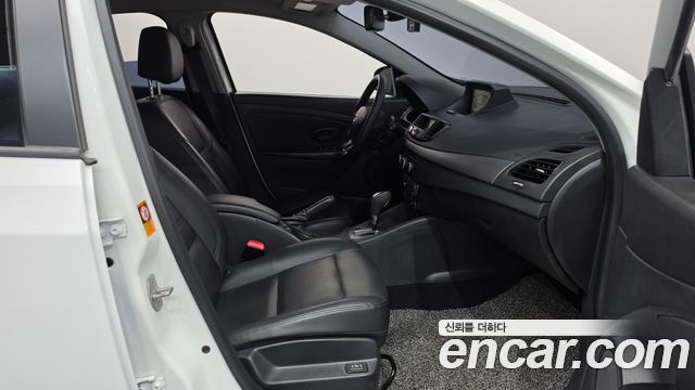 Renault Korea SM3 2019 — photo 16