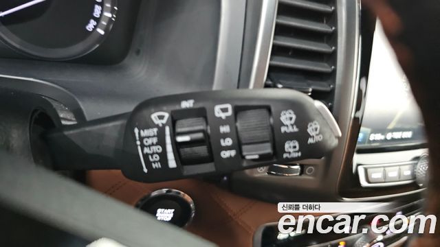 KG Mobility Rexton 2020 — photo 30