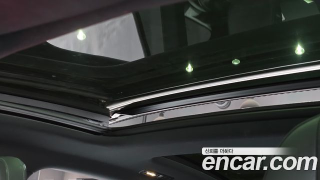 Mercedes-Benz EQE 2023 — photo 25
